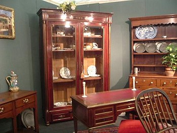 Mike Melody Antiques, By appointment, Chester, Cheshire Tel. 01244 660204